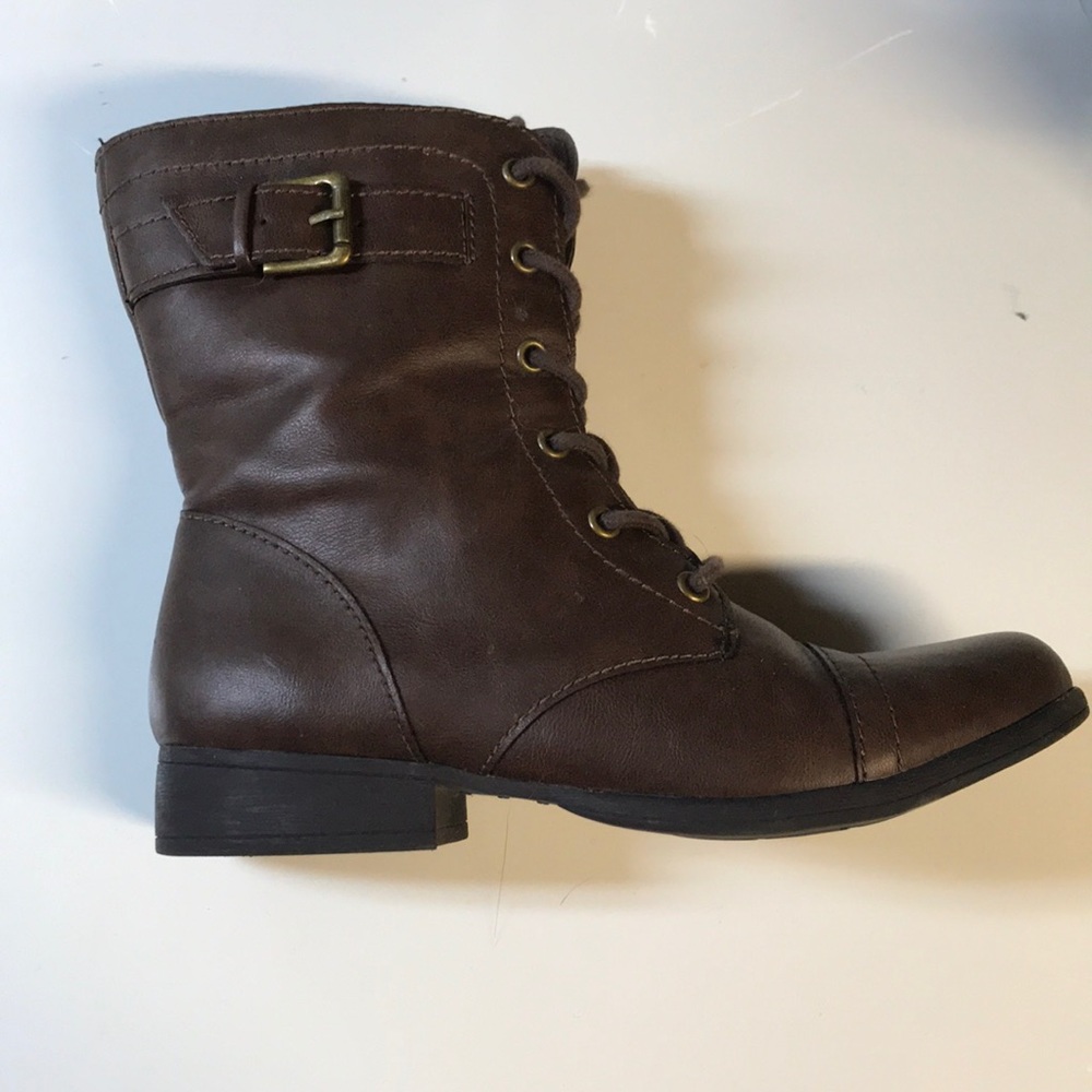 Brown side zip combat boots